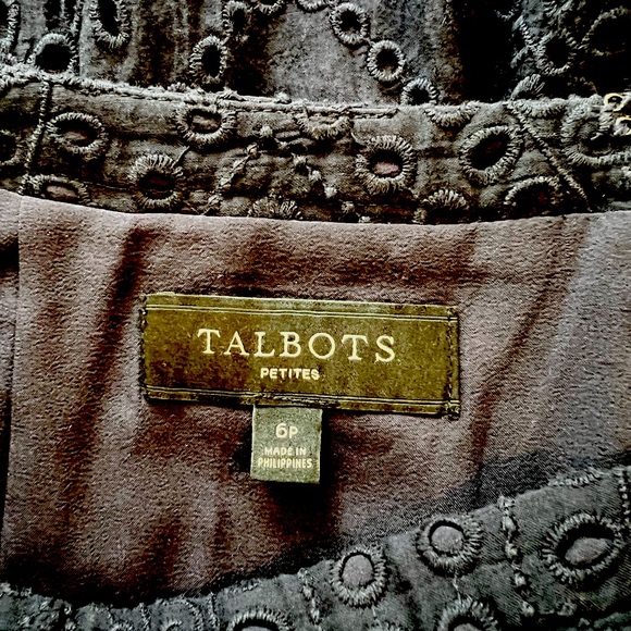 Talbots Navy Eyelet Skirt - Picture 2 of 16